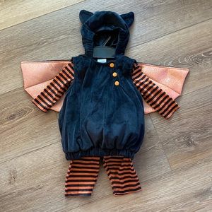 Adorable bat Halloween costume